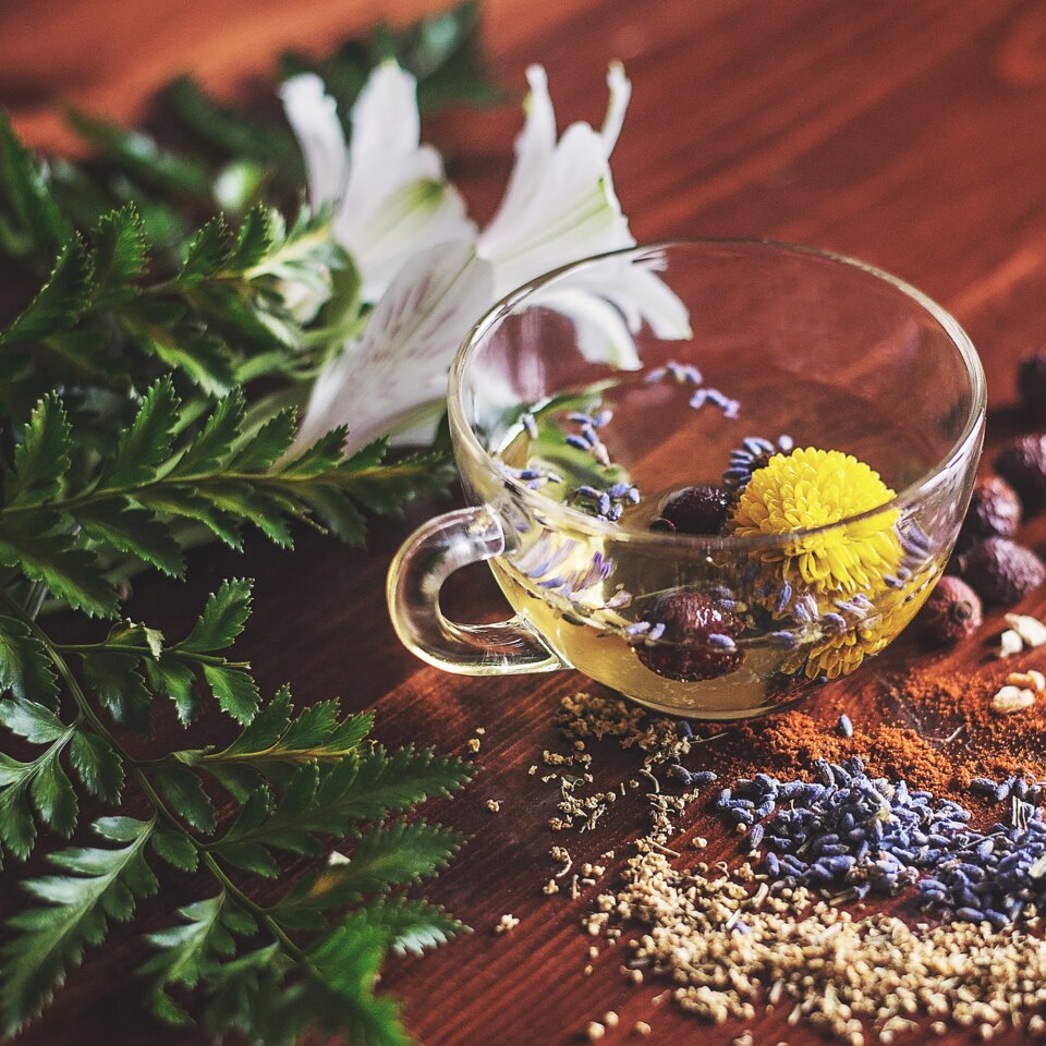 Tea with herbs and spices  | © Unsplash