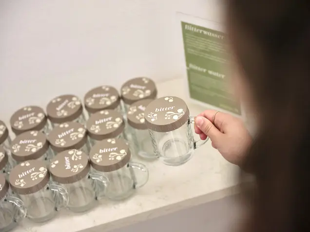Glasses for bitter drinks 