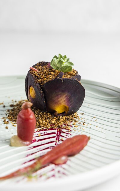 Poached carrot tartlet