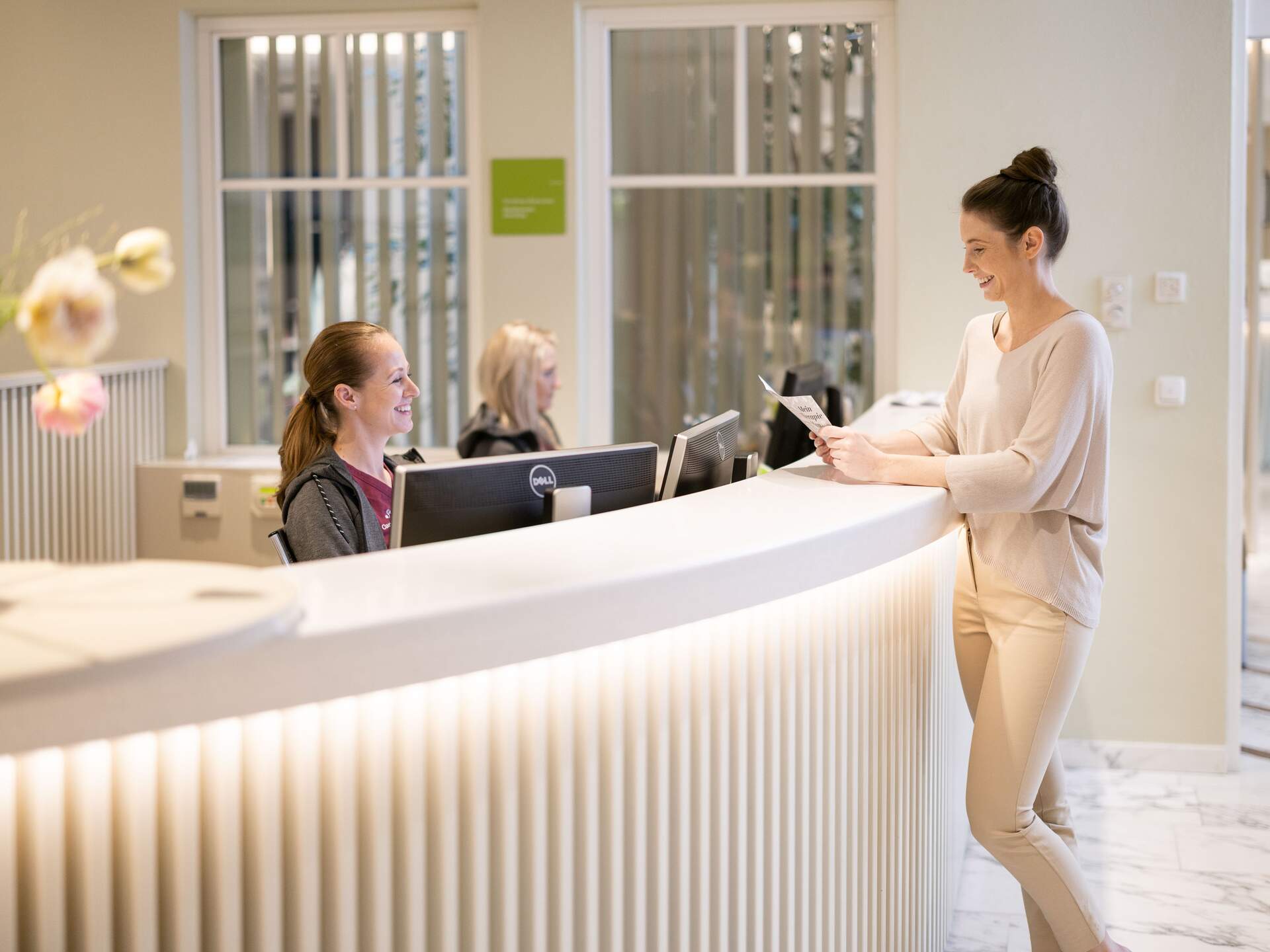 Guest service reception