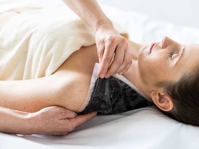 Moorpackung Behandlung