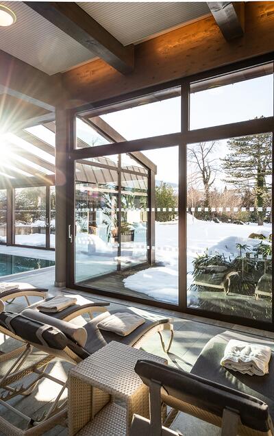 Innenpool im Winter
