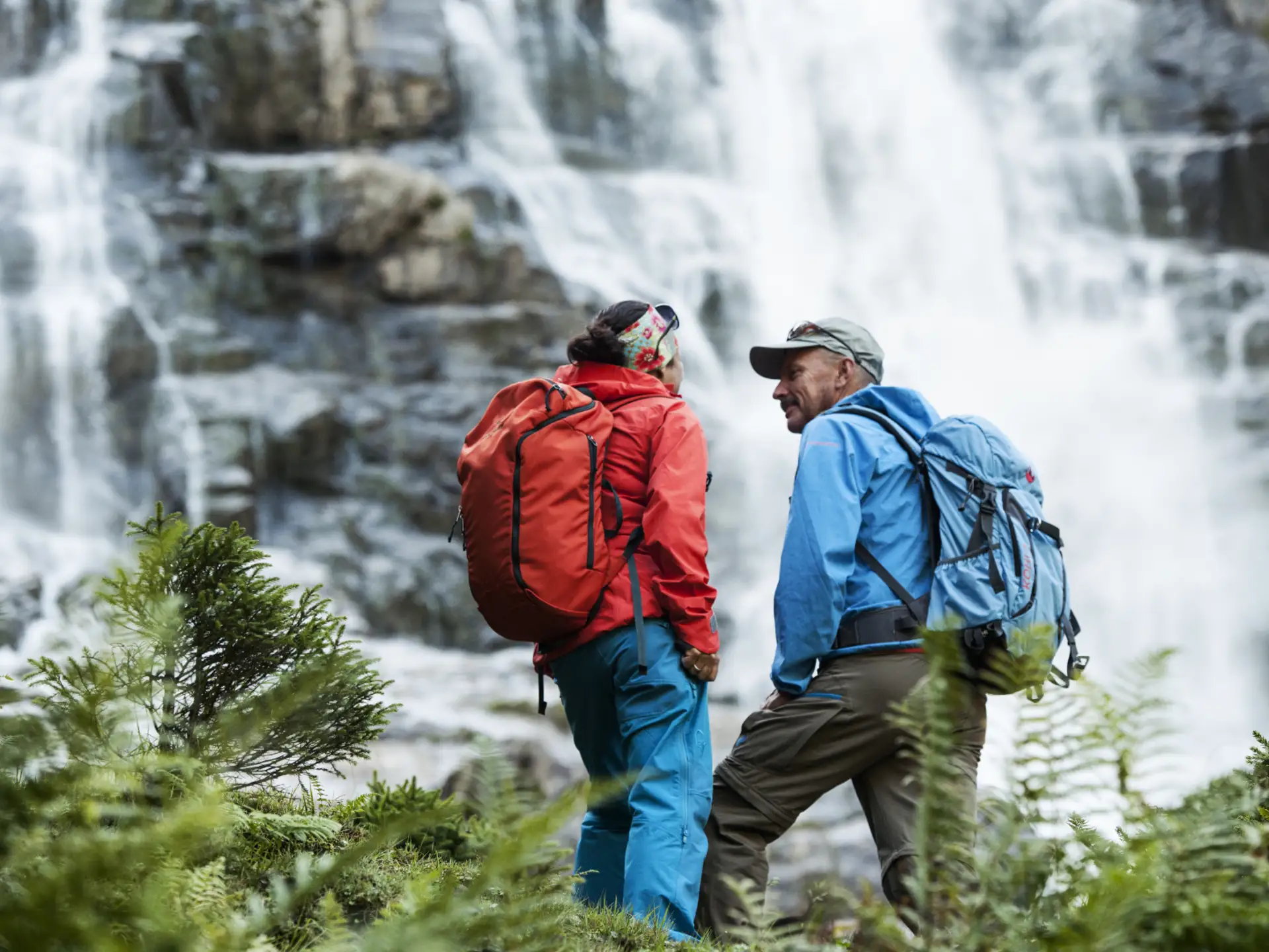Paar beim Wandern | © TVB Stubai / Andre Schönherr