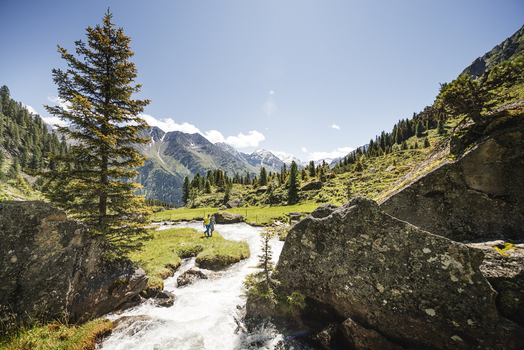 © TVB Stubai / Andre Schönherr Summer hike Stubai | © TVB Stubai / Andre Schönherr