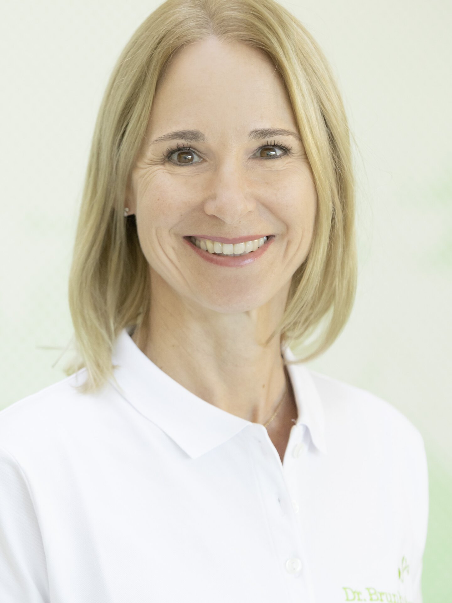 Dr. Irene Brunhuber