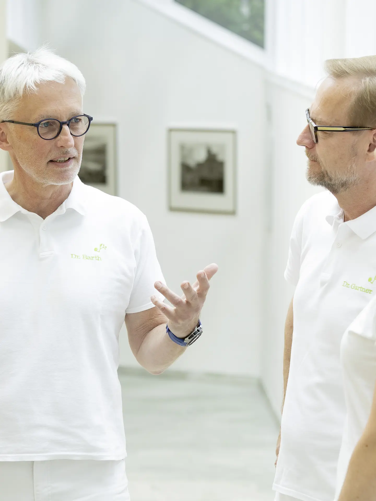 Doctors team with Dr. Barth