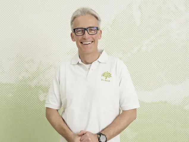 Dr. Peter Barth