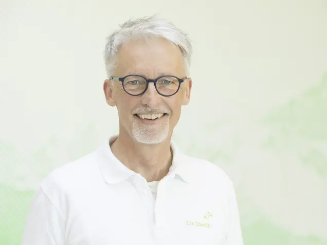 Dr. Peter Barth