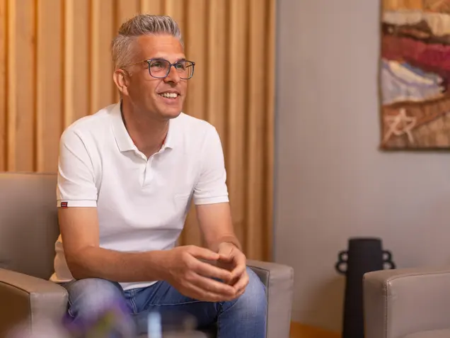 Portrait of Dr. Stefan Hiehs, radiologist at Park Igls