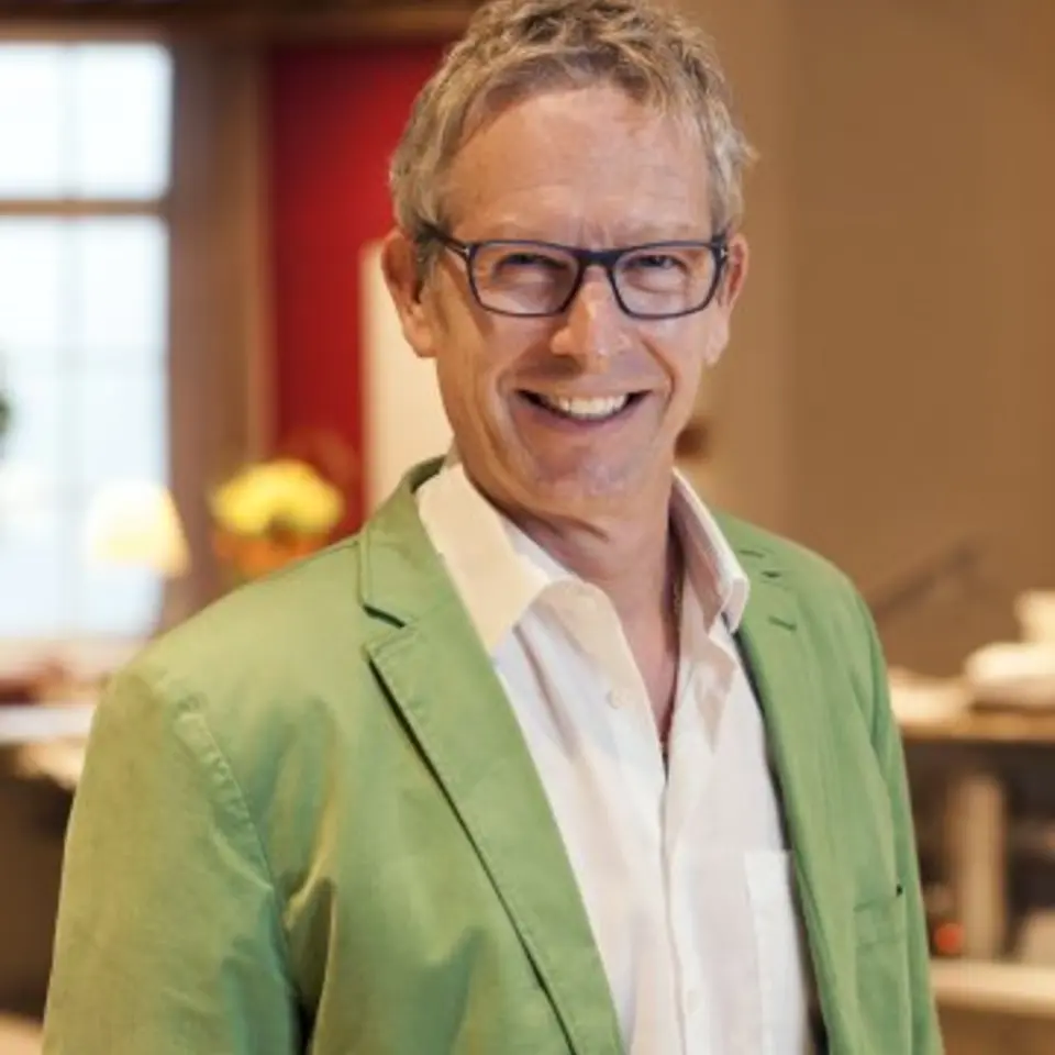 Dr. Raschenberger