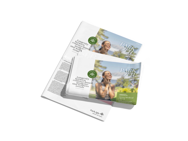 Flyer and brochure Parkzeit with woman on meadow in mockup