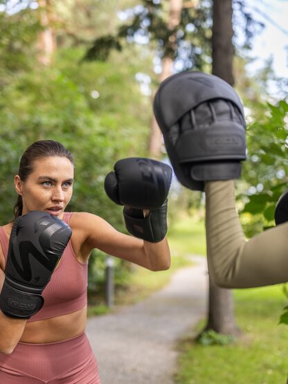 Boxing training in Park Igls