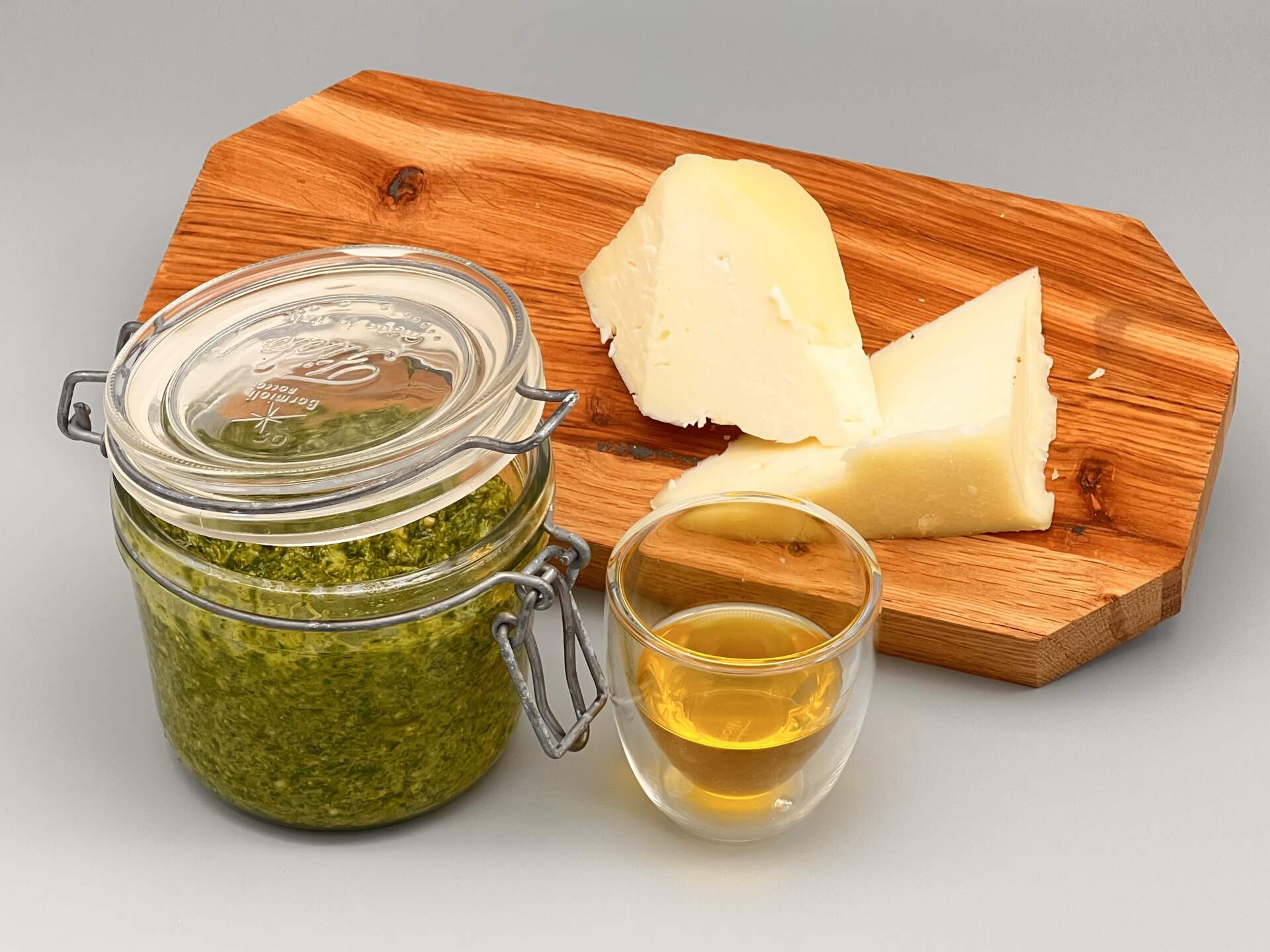 Bärlauchpesto mit Pecorino
