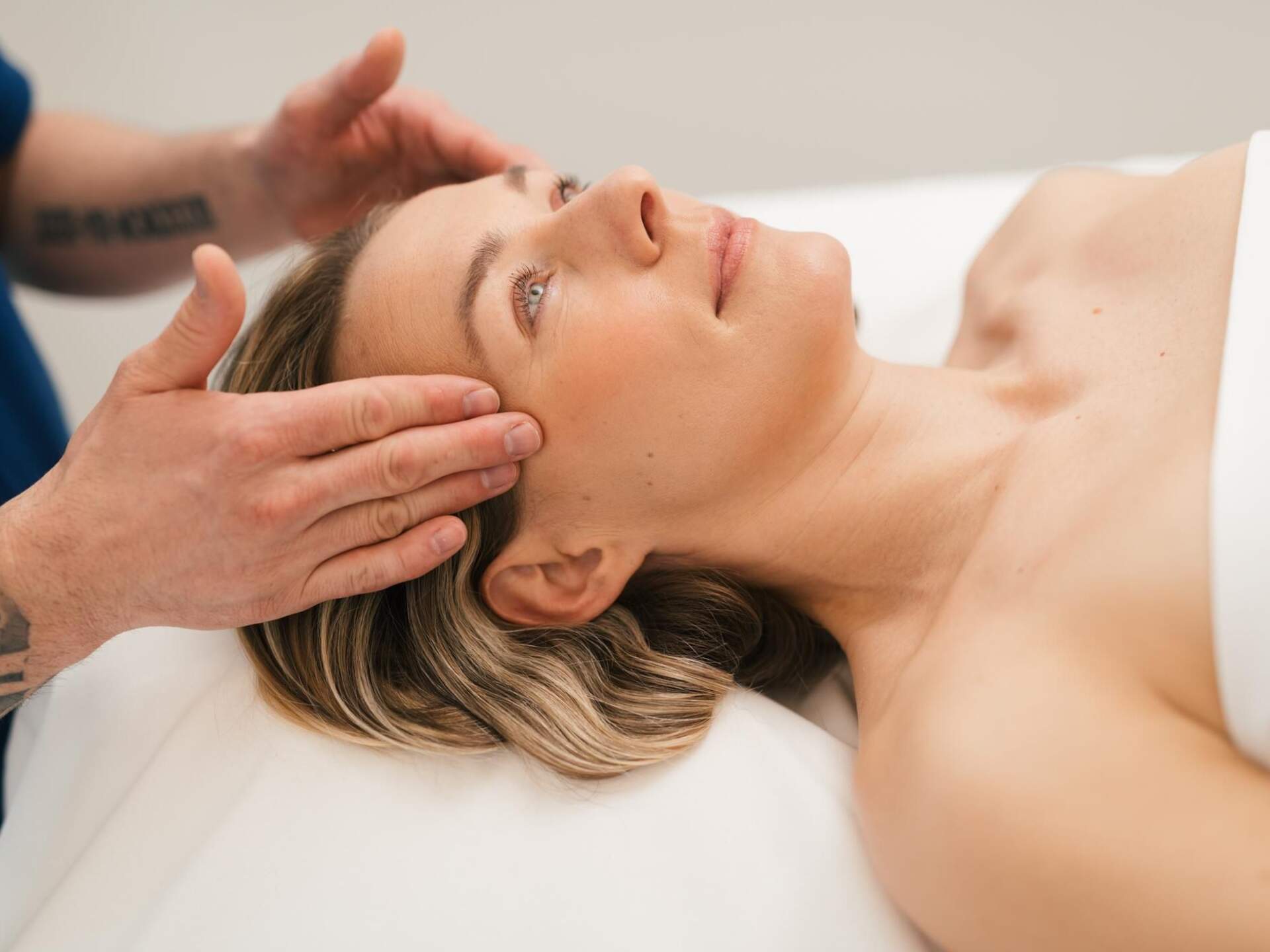 Gesichtsbehandlung 
