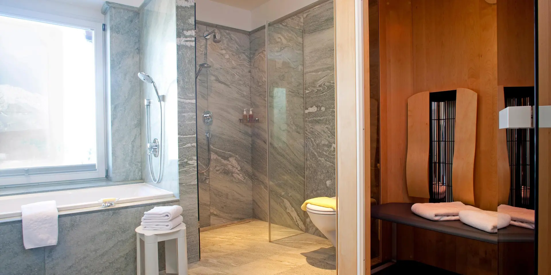 Spacious bath room